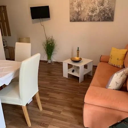 Melani Apartment Povljana