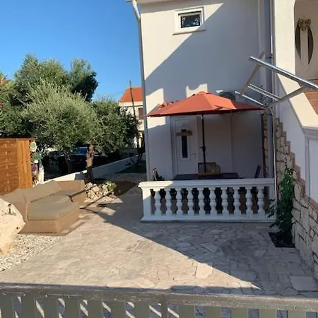 Melani Appartement